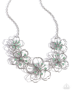 Wiry Wallflowers - Green-Paparazzi